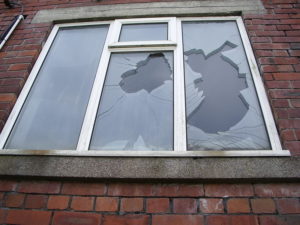 Windows Explode What Causes Double Glazing to Crack? - Windows and More